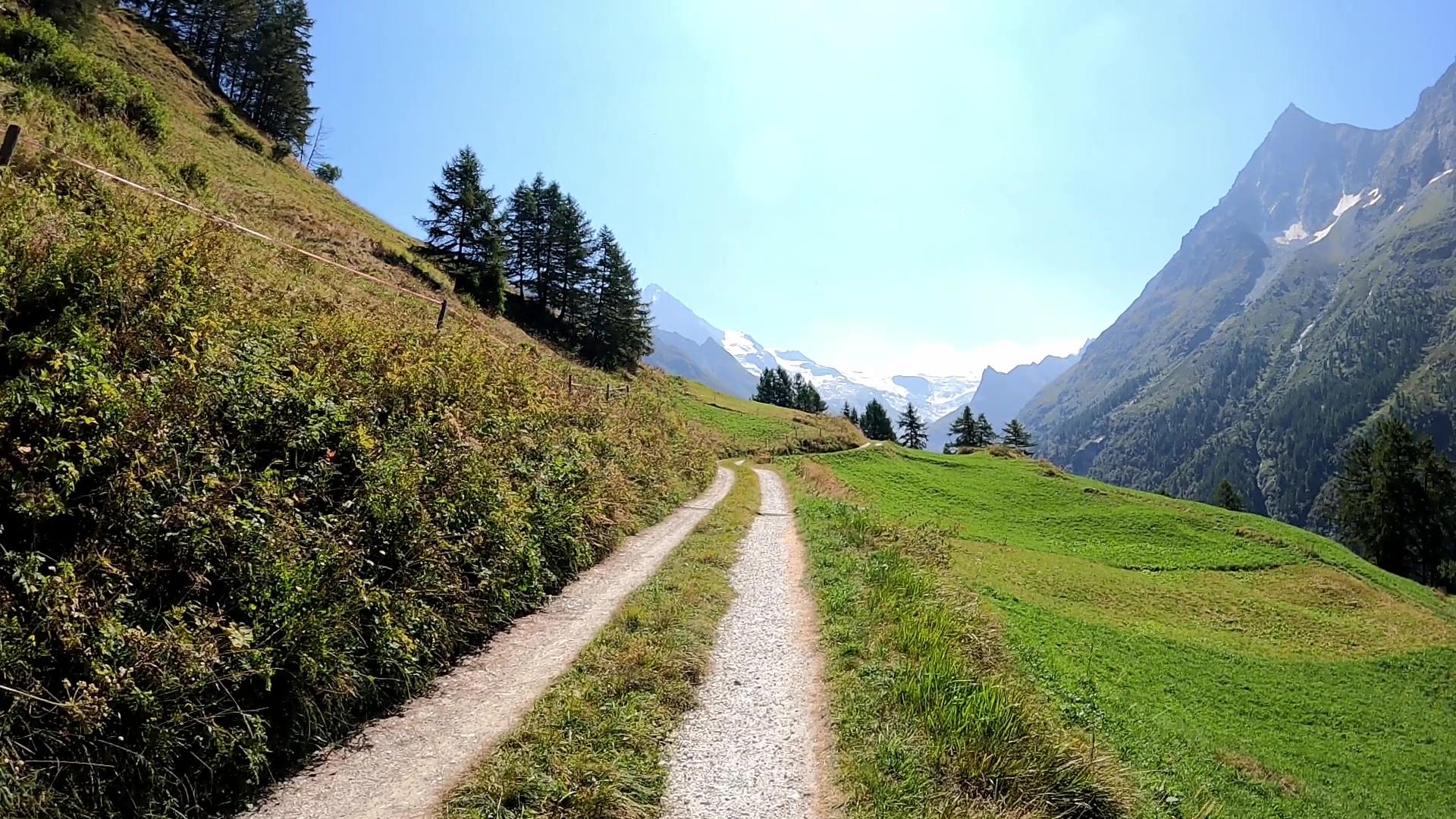 Vue sur le vallon de Ferpècle